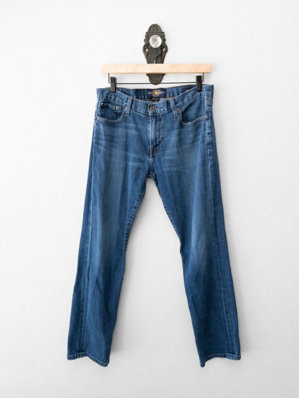 Lucky Brand 221 Original Straight Jeans Mens 31x30 Blue Denim Medium Wash